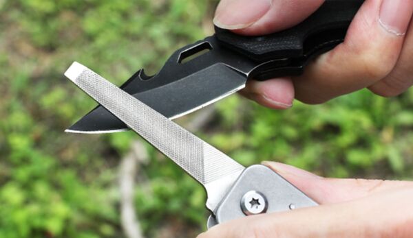 Swiss+Tech AUS-8 13-in-1 Katlanır Çakı