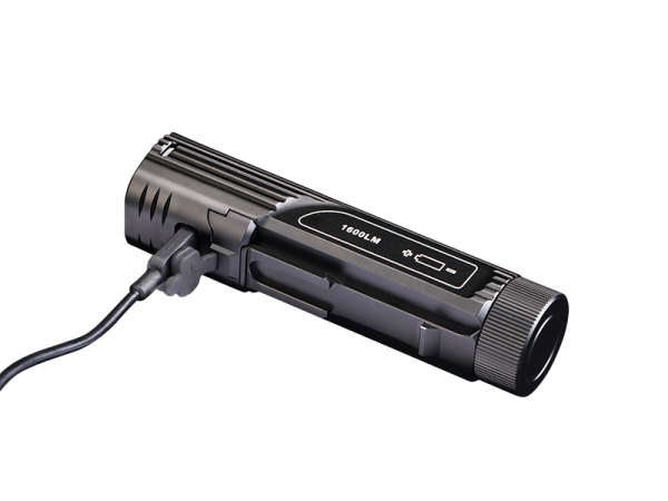 Feni̇x Bc26r 1600 Lümen Bi̇si̇klet Feneri̇