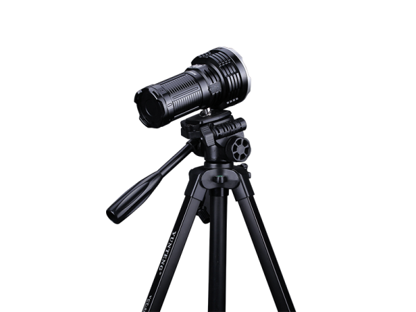 Feni̇x Lr50r 12000 Lümen El Feneri̇