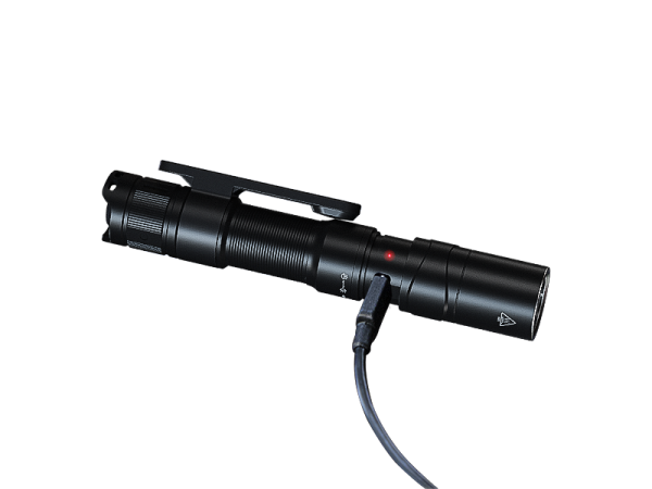 Feni̇x Ld12r 600 Lümen El Feneri̇