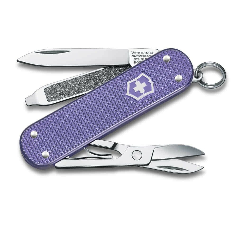VİCTORİNOX 06221223G ELECTRİC LAVANDER CLASSİC ALOX ÇAKI