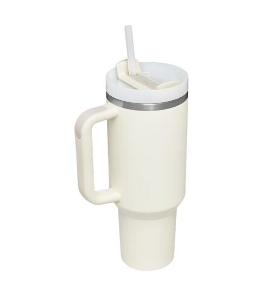 Stanley Quencher Pi̇petli̇ Termos 1.18 Li̇tre Cream 2.0