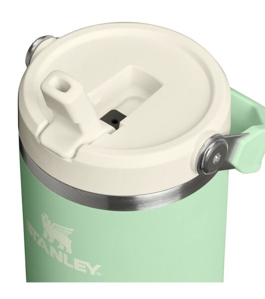 Stanley The IceFlow™ Flip Straw Tumbler 0.89 Litre Pistachio