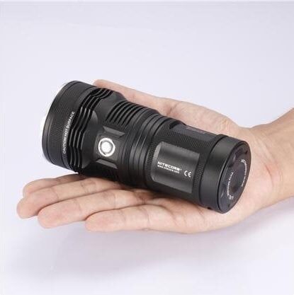 NITECORE TM11 2000 LUMEN ELFENERI(4X18650)