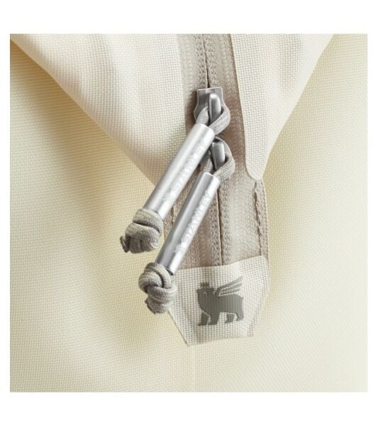 STANLEY THE ALL DAY BUZLUK ÇANTA 7 LİTRE KREM RENK