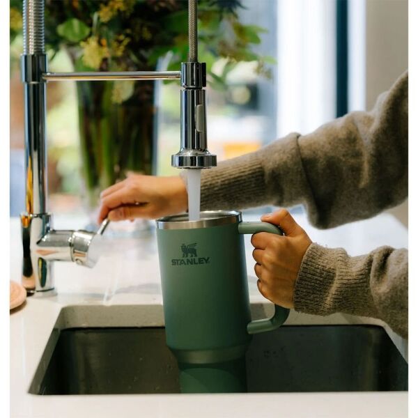 STANLEY QUENCHER PİPETLİ TERMOS 1.18 LİTRE YEŞİL RENK